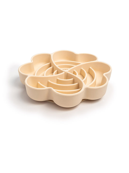 Hearts High Quality Dog Feeder